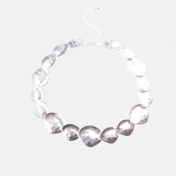 Savoy Silver Shell necklace