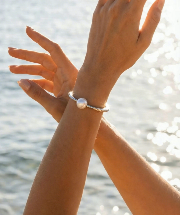Pearl Silver Orbit Bracelet