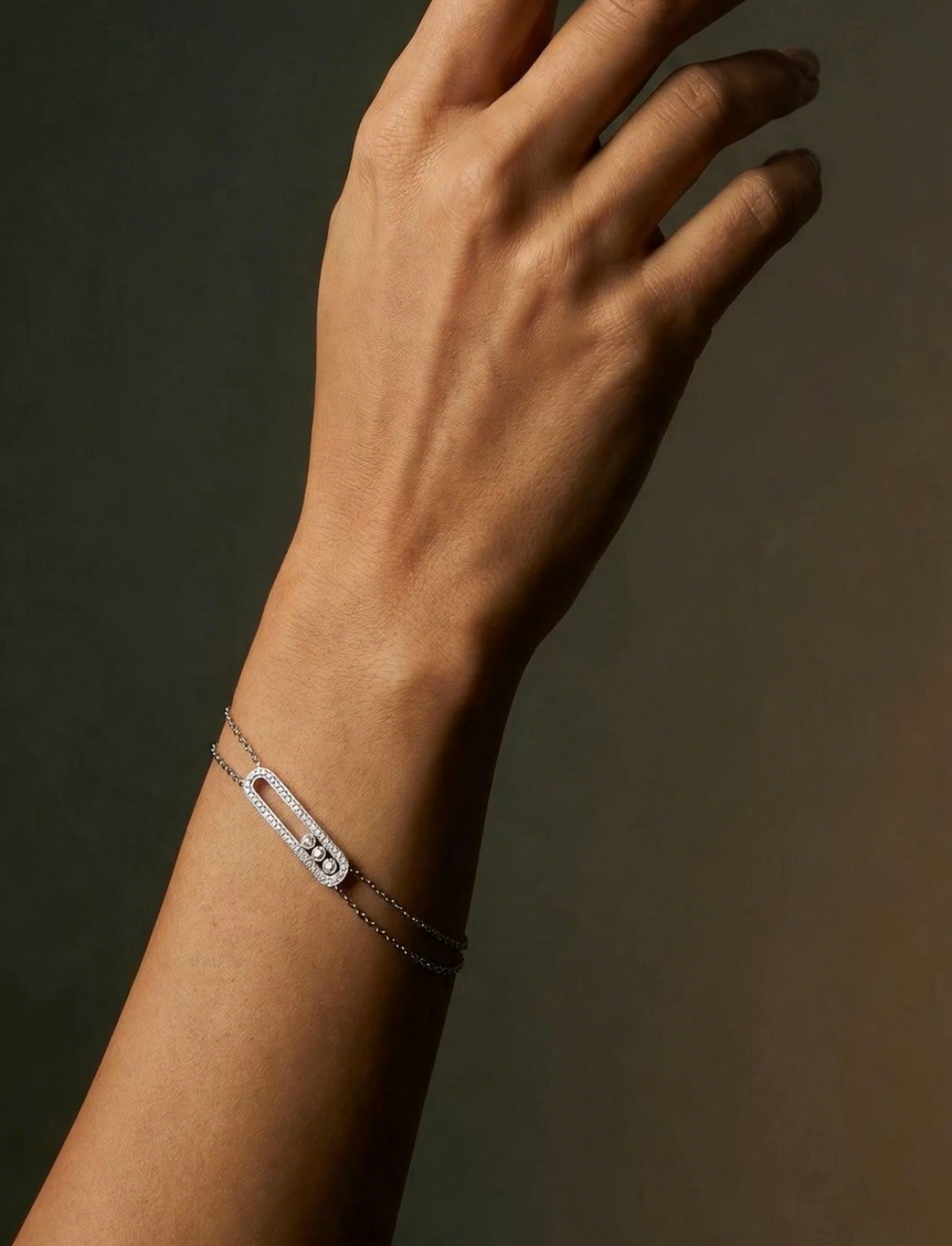 Sika Pavé Zircon Stone Bar Bracelet