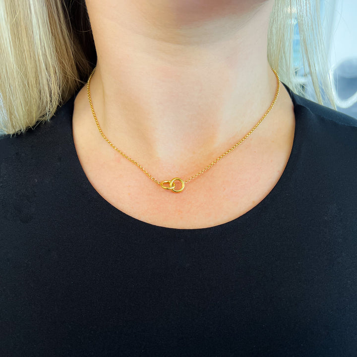 Interlocked Gold Rings Necklace