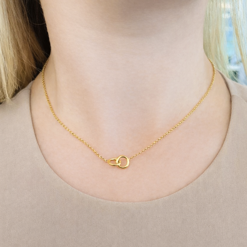 Interlocked Gold Rings Necklace