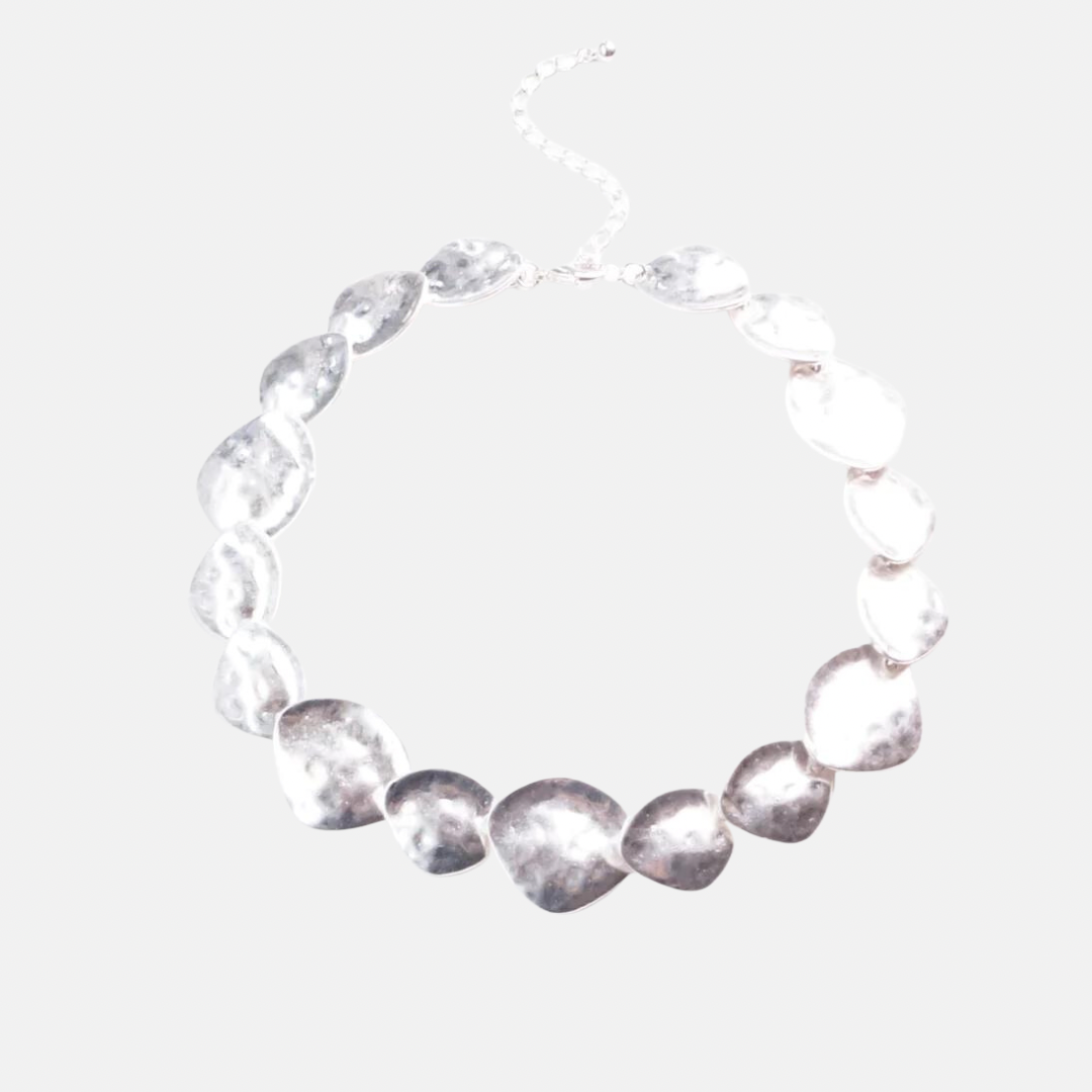 Savoy Silver Shell necklace