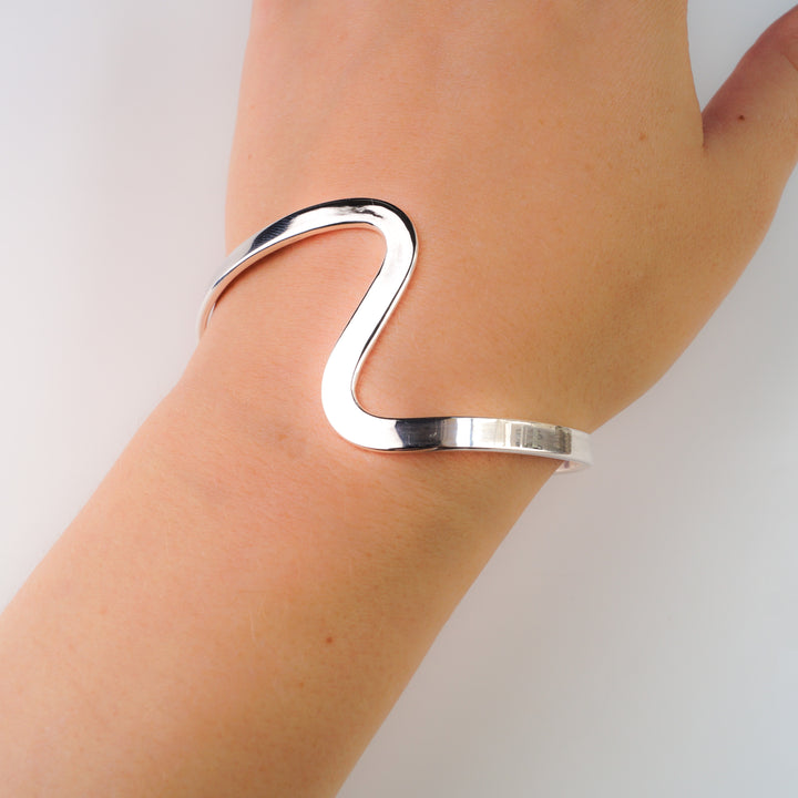 Lima Sterling Silver Wave Cuff