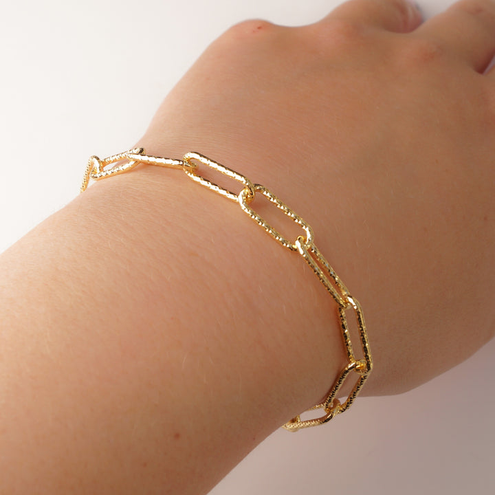 Thick Edie Textured Gold Chain Bracelet