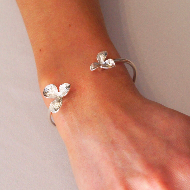 Petal Open Cuff Spring Cuff