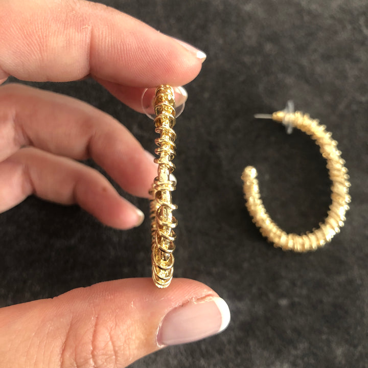Mila Textured Hoop Earrings - Gold